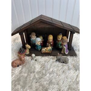 Christmas Nativity Childs Holiday Decor Stable and Figures Handpainted 1990s